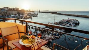 Porto Veneziano Hotel,Akti Enoseos & Glafkou,3 star