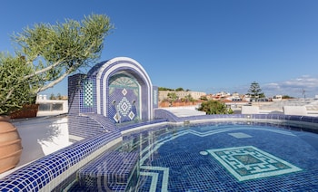 Avli Lounge Apartments,Platanes>>Crete,4 star