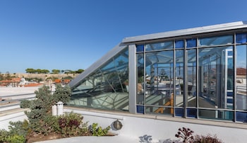 Avli Lounge Apartments,Platanes>>Crete,4 star