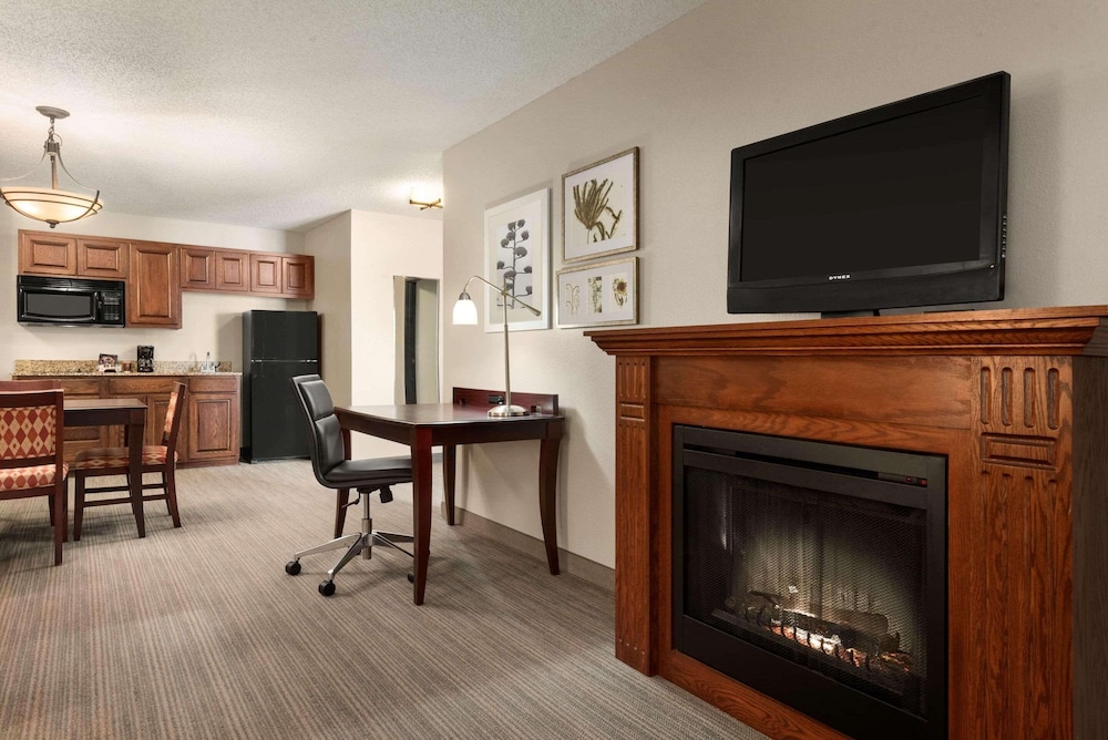 country inn and suites by radisson kansas city at v
