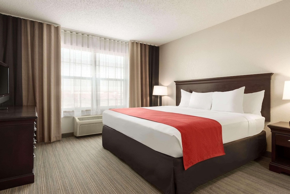 country inn and suites by radisson kansas city at v
