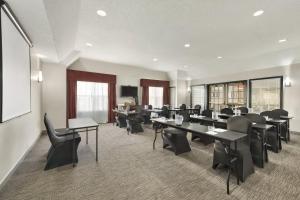 country inn and suites by radisson kansas city at v