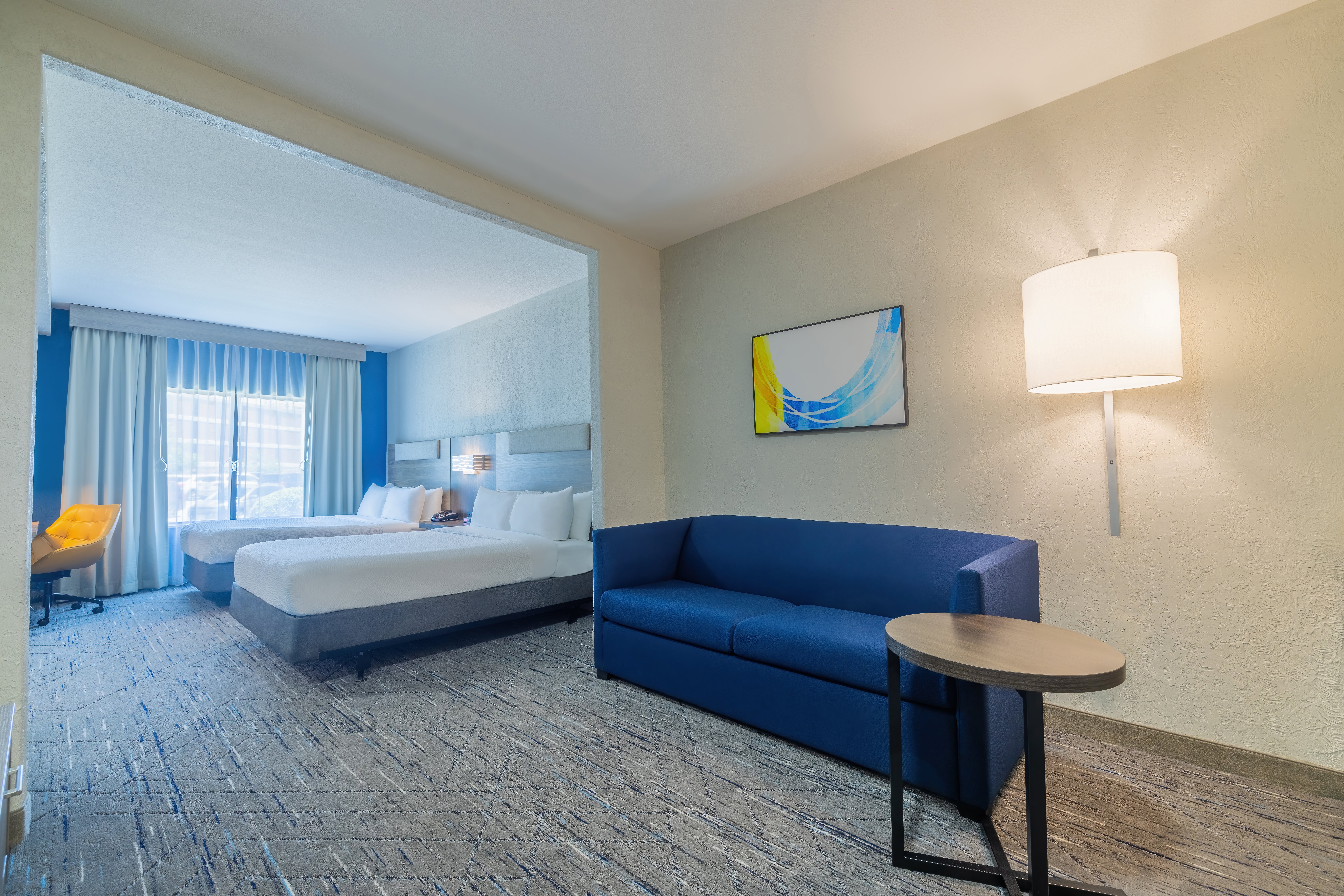 holiday inn express and suites kansas city airport by ihg
