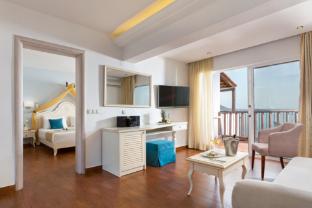 Alexander Beach Hotel & Village Resort,Crete>>Agios Nikolaos,5 star