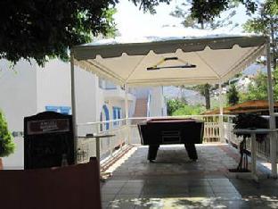 amazones villas apartments