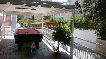 amazones villas apartments
