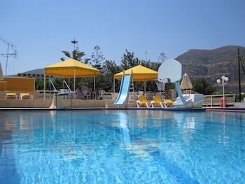 amazones villas apartments