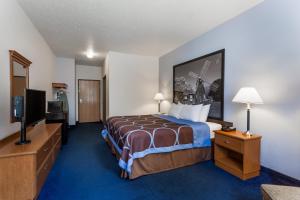 super 8 by wyndham cobleskill ny