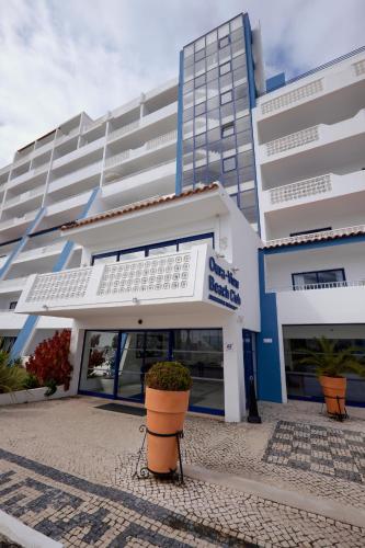 grand muthu oura view beach club