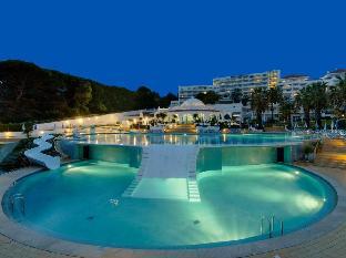 grand muthu oura view beach club