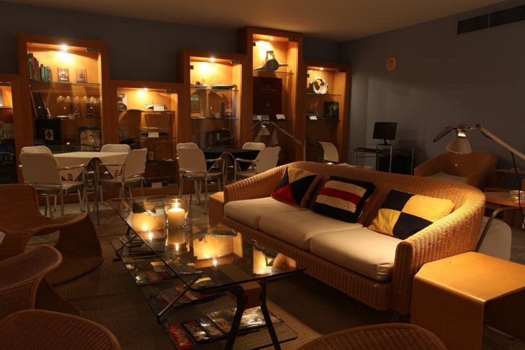 marina club suite hotel