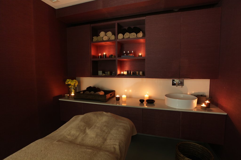 marina club suite hotel