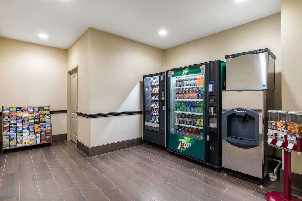 comfort inn and suites cedar hill duncanville