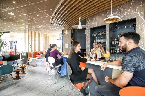 ibis paris coeur dorly airport