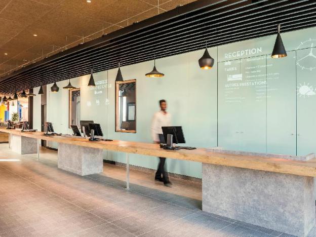 ibis paris coeur dorly airport