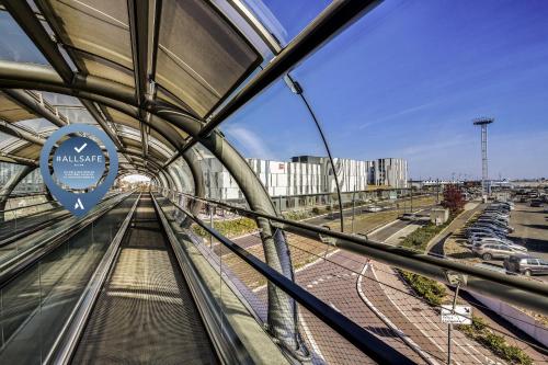 ibis paris coeur dorly airport