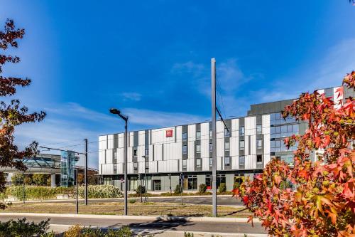 ibis paris coeur dorly airport