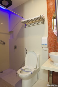 hotel dreamworld north edsa