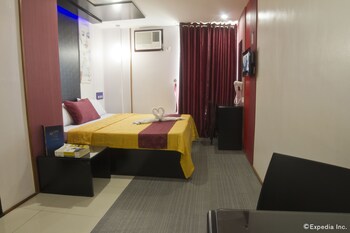 hotel dreamworld north edsa