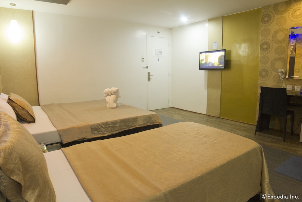 hotel dreamworld north edsa