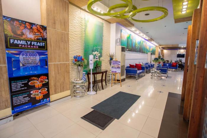 hotel dreamworld north edsa