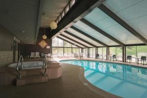 town and country inn and resort