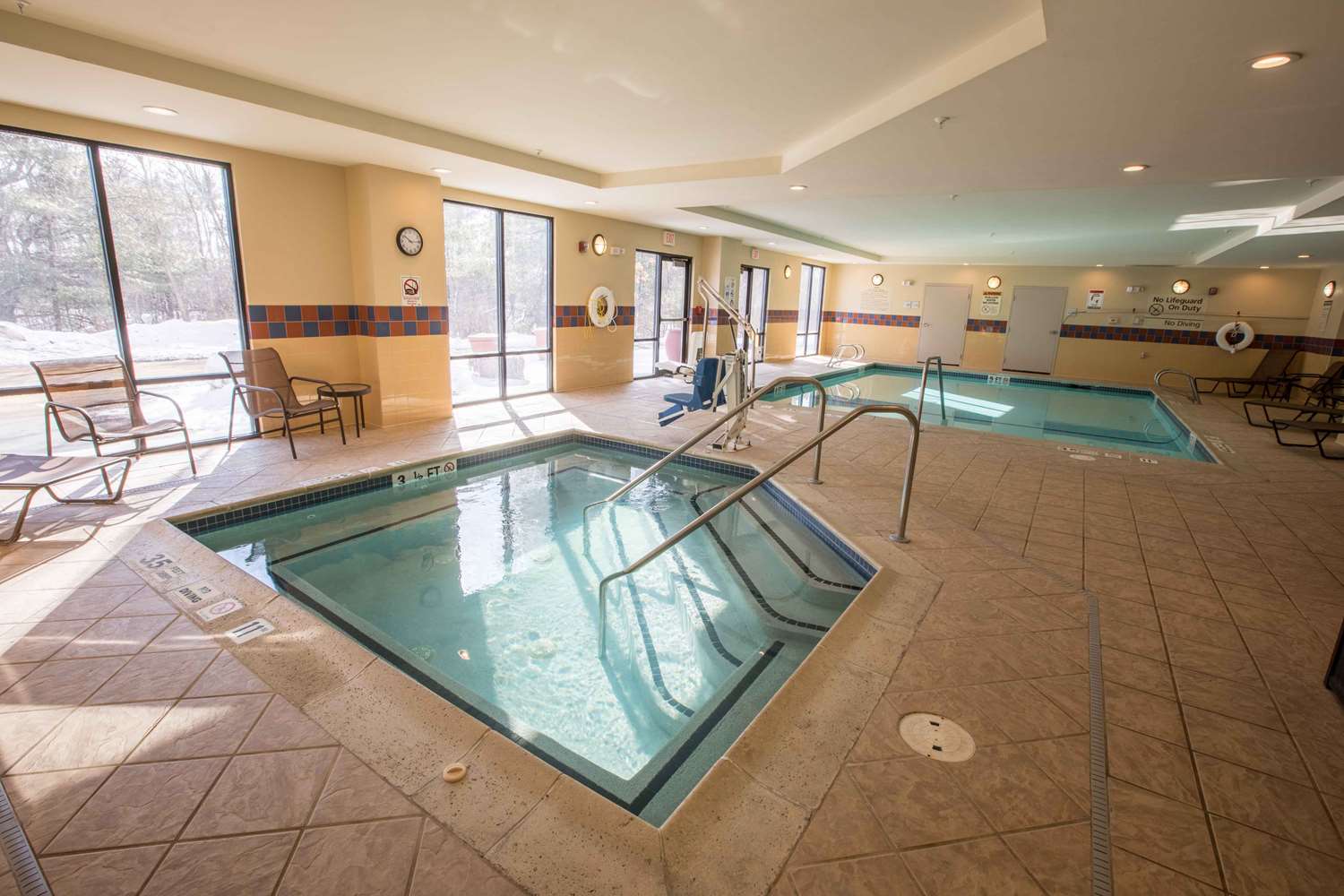hampton inn and suites tilton