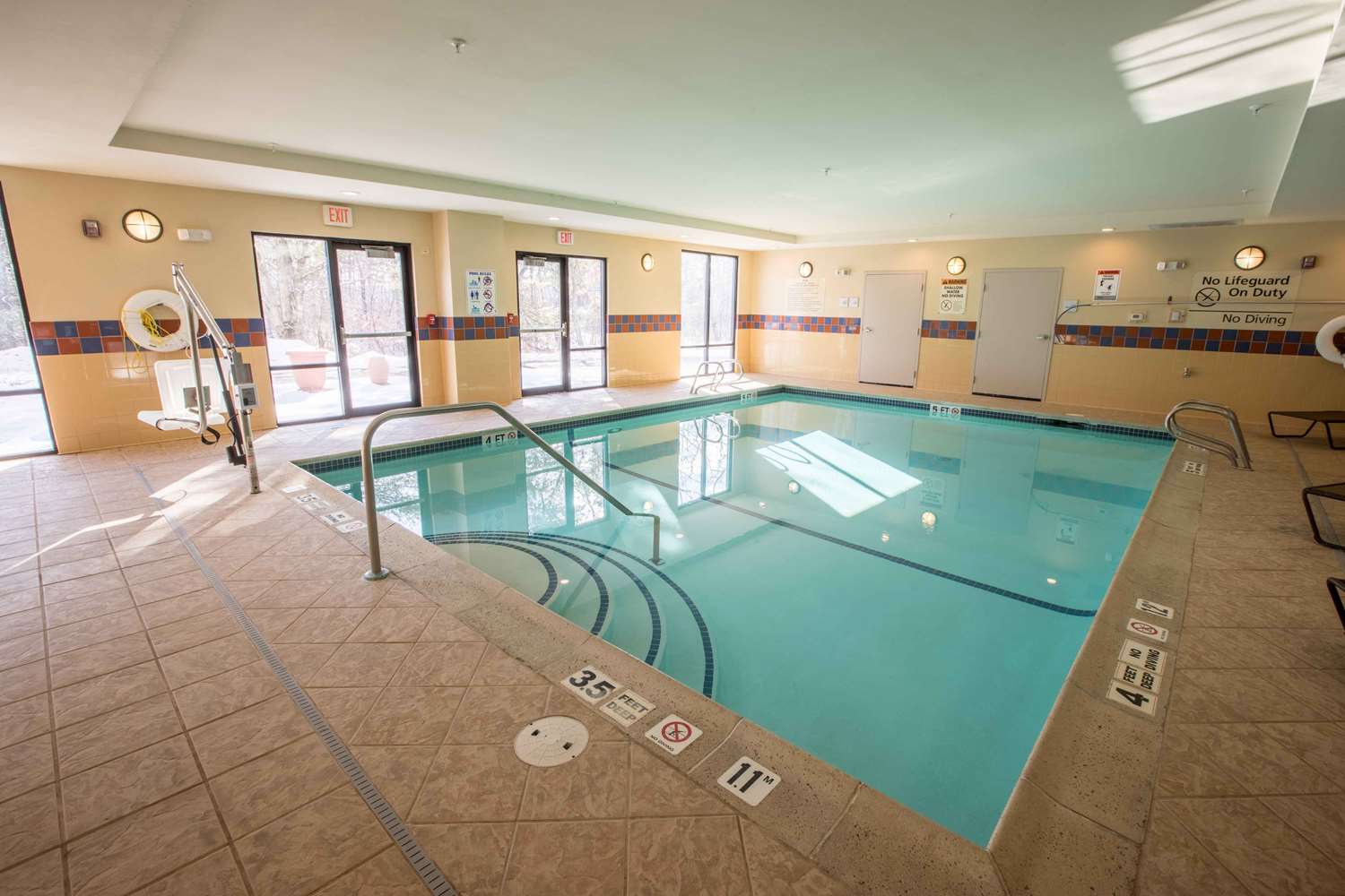 hampton inn and suites tilton