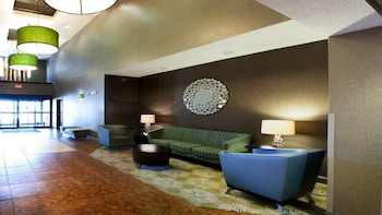 Holiday Inn Express & Suites Brandon By Ihg,Luverne>>Brandon,3 star