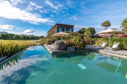 hapuku lodge