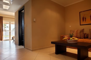 olympia golden beach and spa