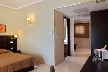 olympia golden beach and spa