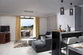 olympia golden beach and spa