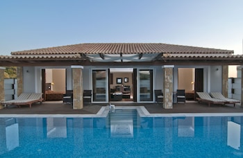 olympia golden beach and spa