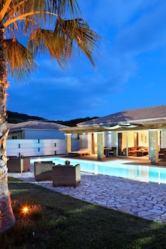 olympia golden beach and spa