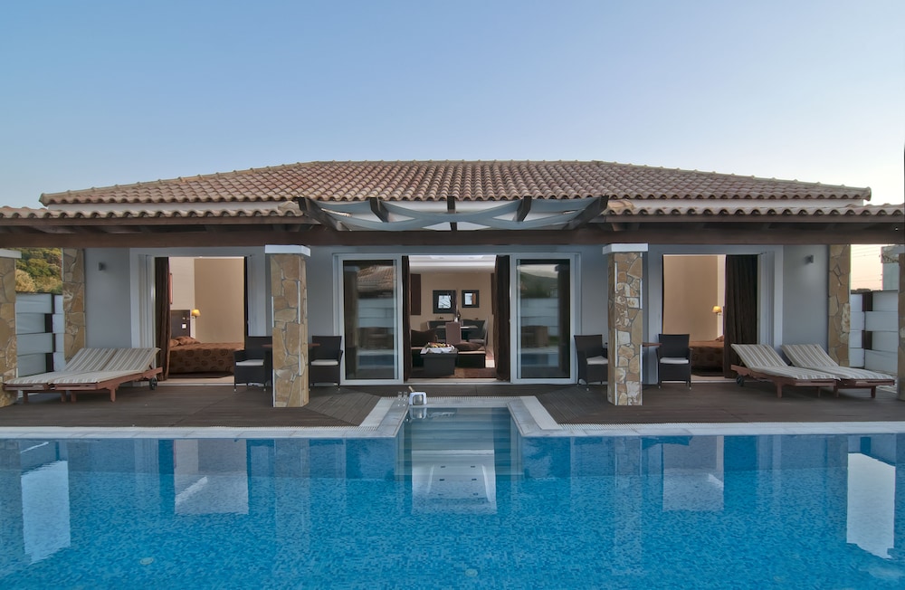 olympia golden beach and spa