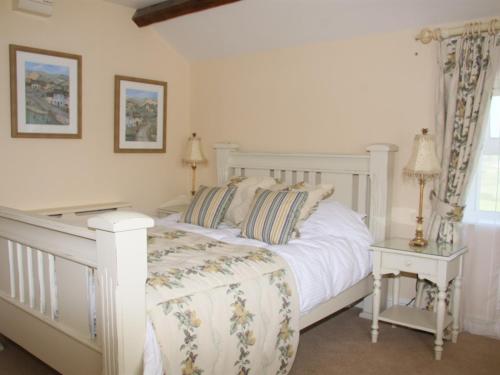 wall hill farm guest house