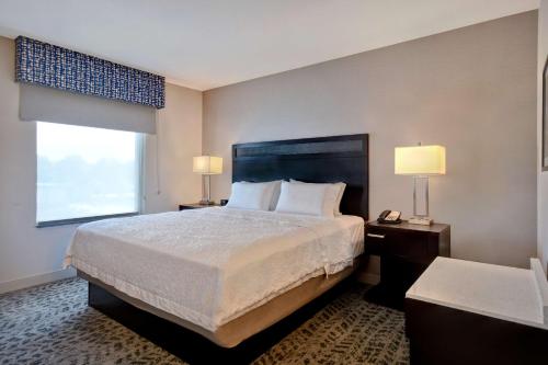 hampton inn and suites columbia south fort meade area