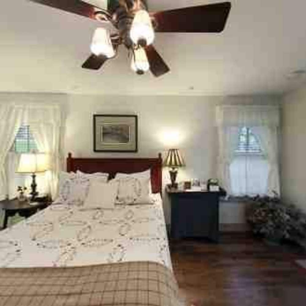 the wayside inn bed and breakfast