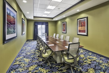 Holiday Inn Express Hotel & Suites Dayton South - I-675,Dayton>>Centerville,3 star