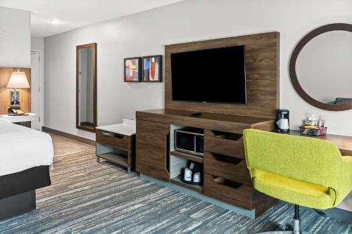 hampton inn by hilton dayton south