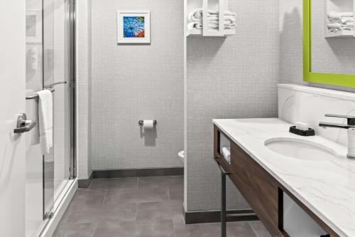 hampton inn by hilton dayton south