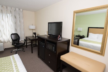 the hope hotel and richard c holbrooke conference center