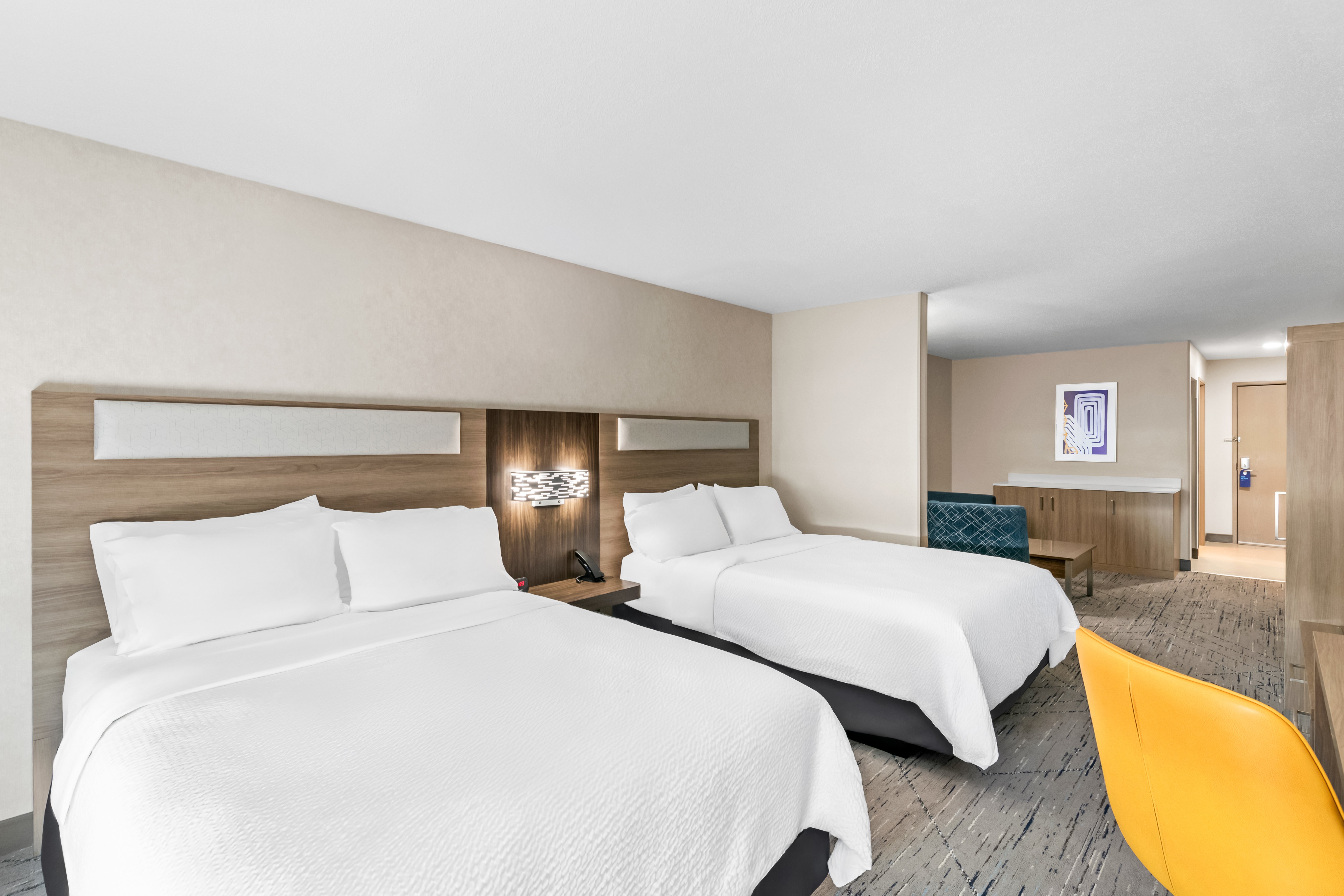 holiday inn express and suites council bluffs conv