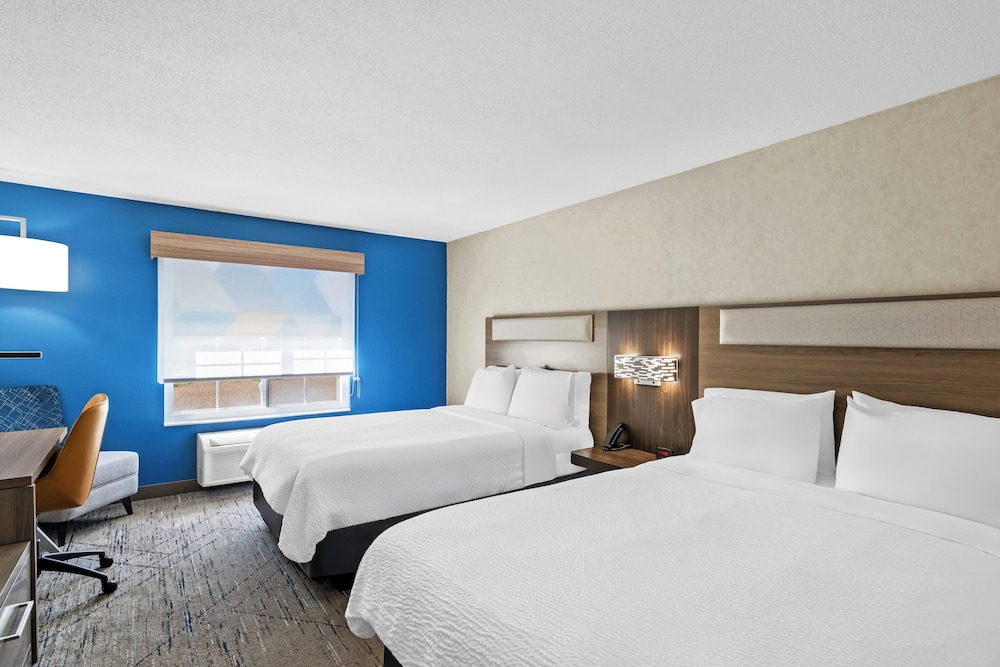holiday inn express and suites council bluffs conv