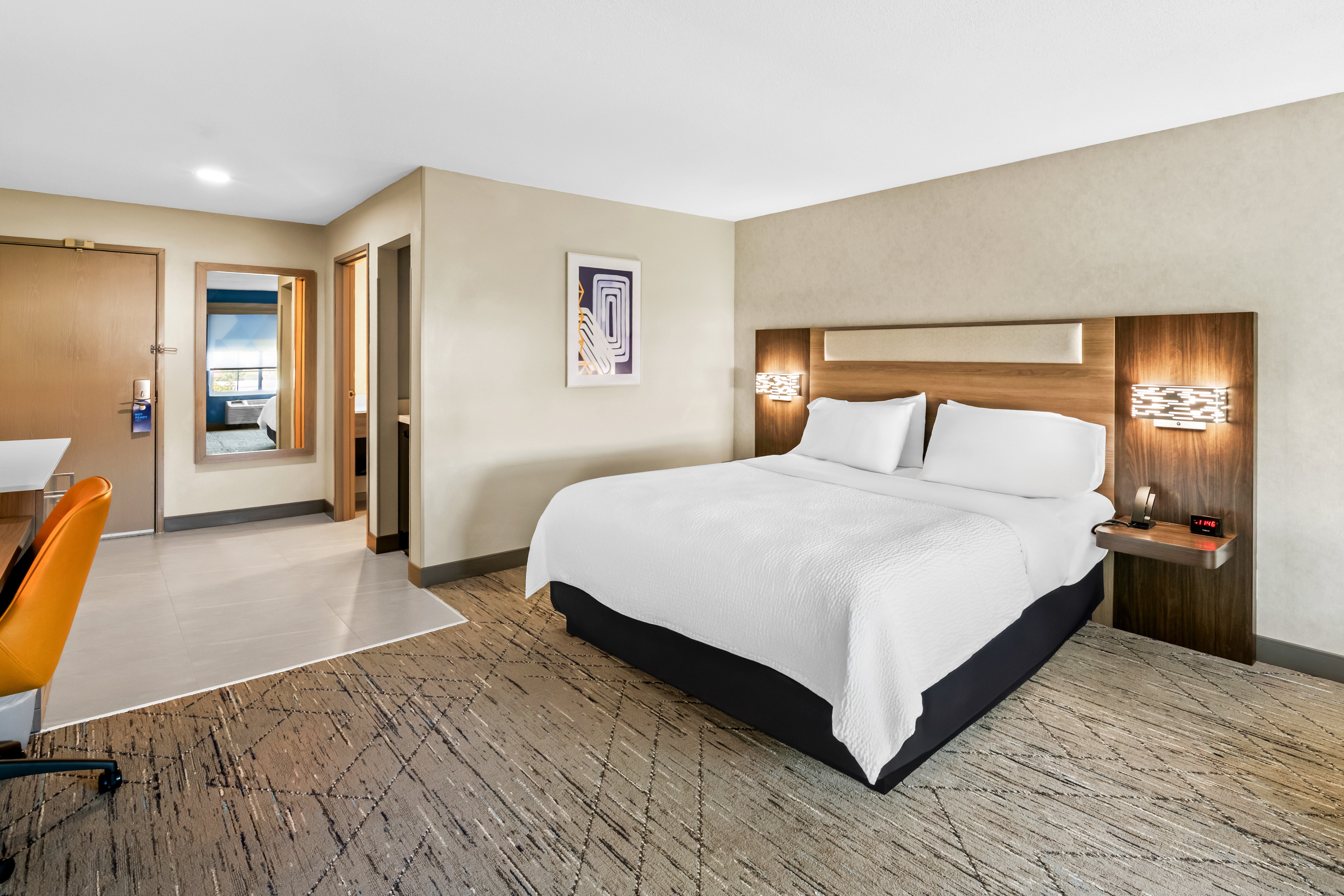 holiday inn express and suites council bluffs conv