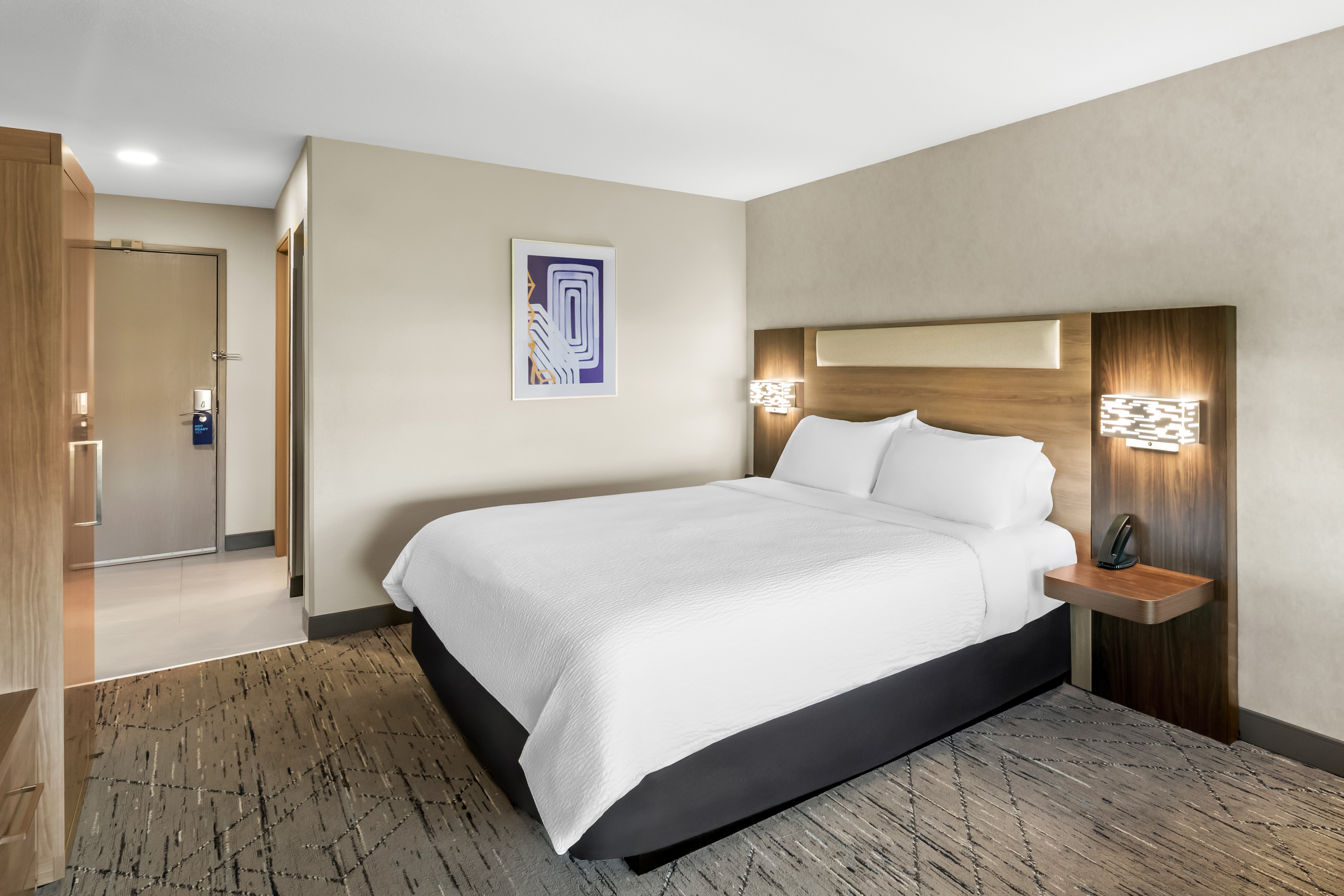 holiday inn express and suites council bluffs conv