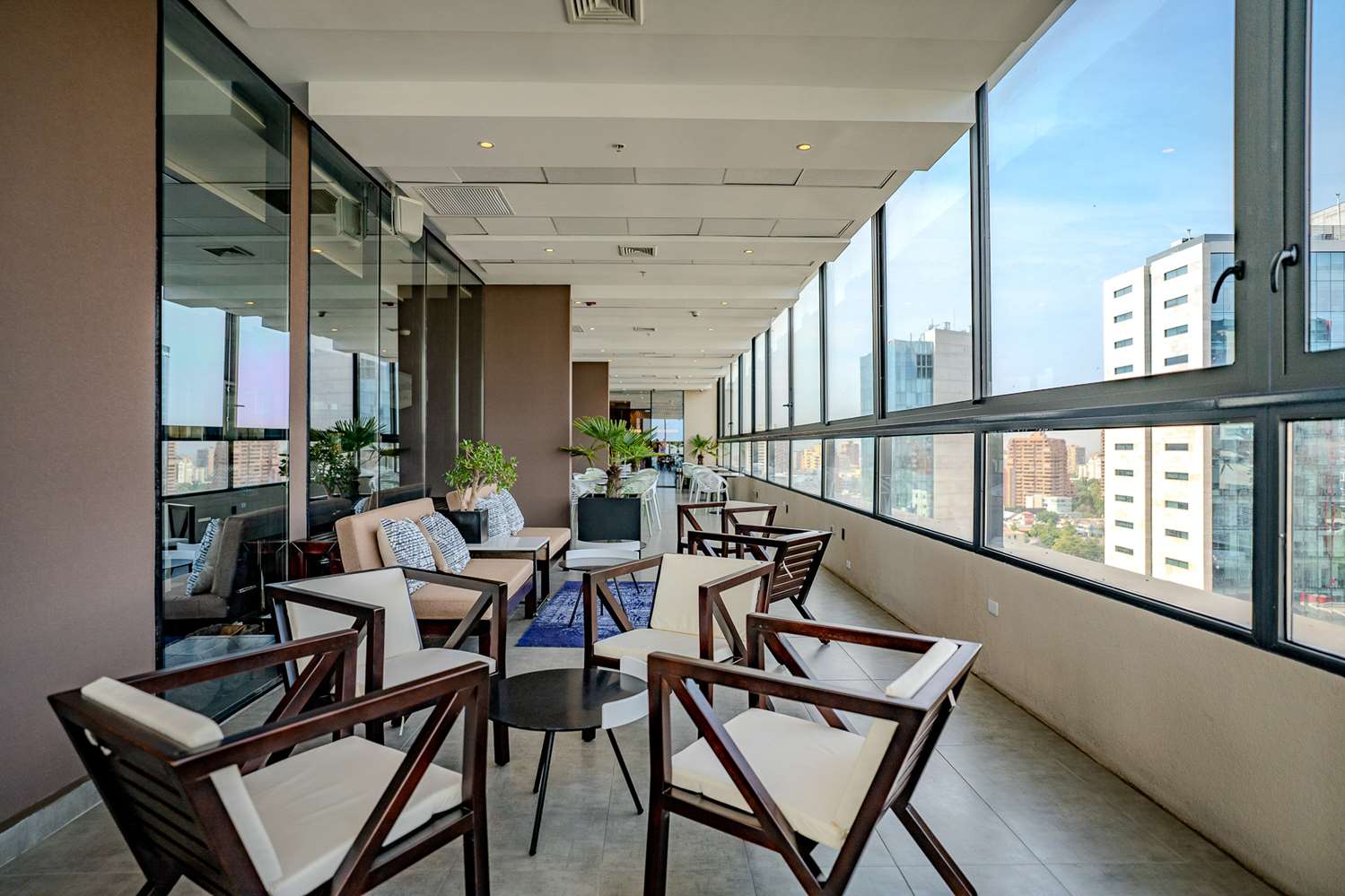 hampton by hilton santiago las condes