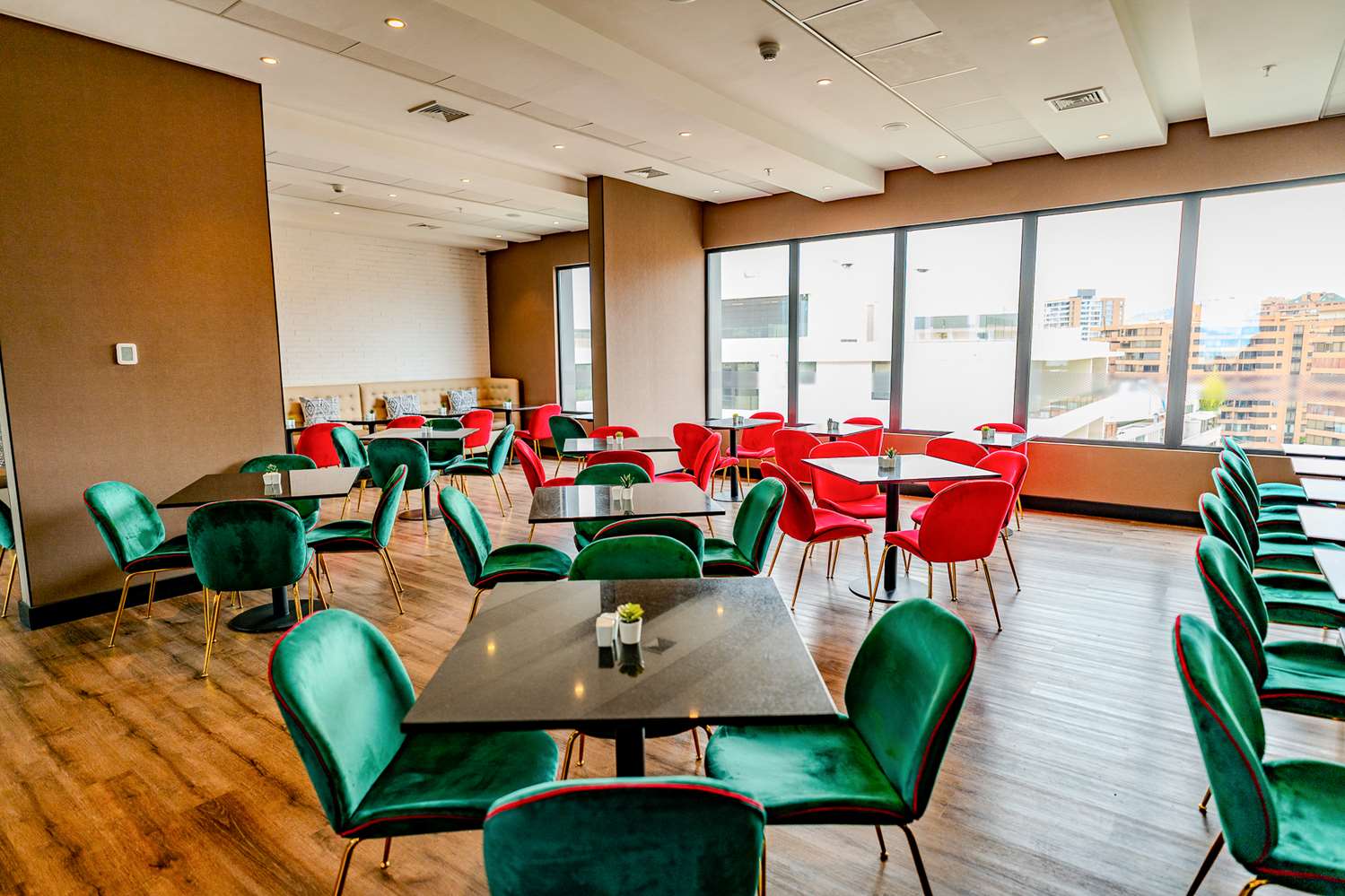 hampton by hilton santiago las condes