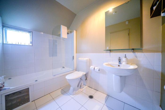 centrepoint on colombo motel